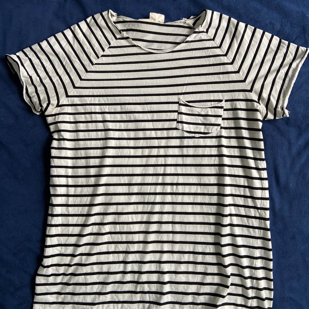 Future Monsters "Pugsley Raw Neck" Striped Tee L